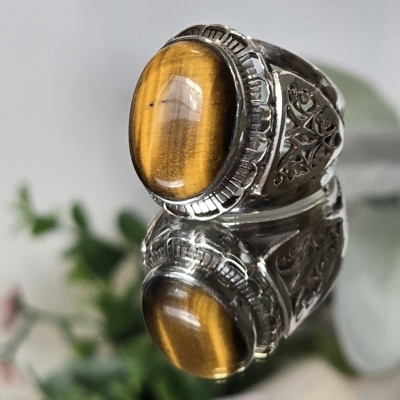 Stunning tiger's eye Sterling Silver ring. - Picture 8 of 14